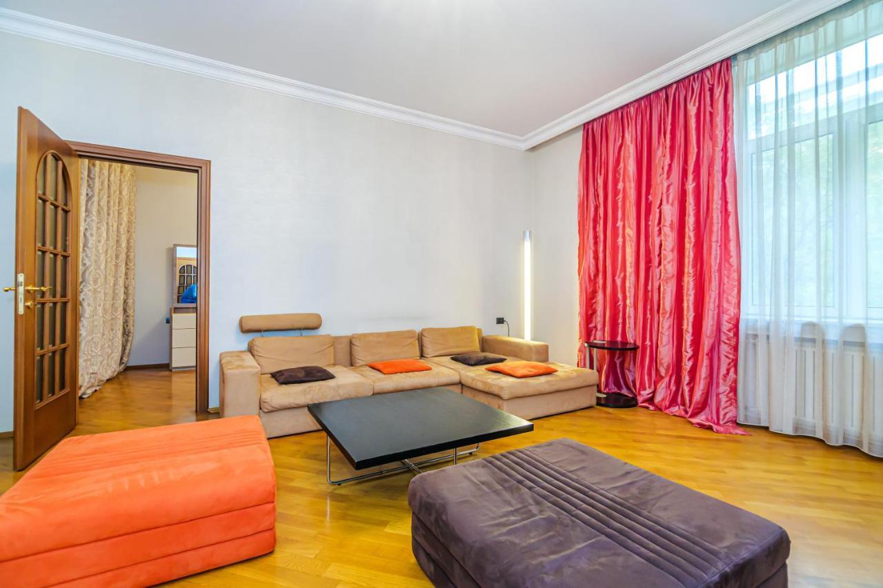 Vip Apartamen Nizami Street Apartment Baku Exterior foto