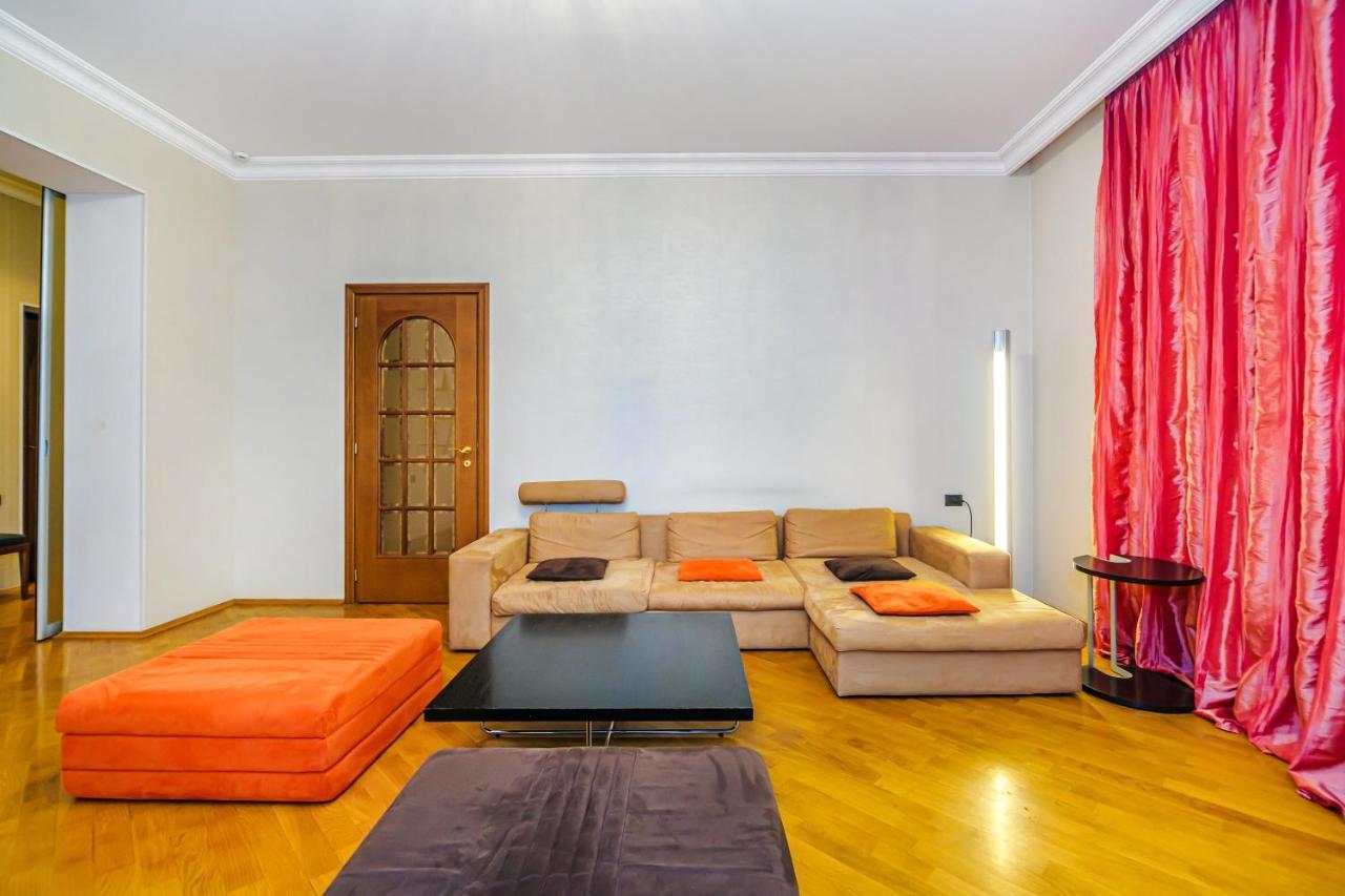Vip Apartamen Nizami Street Apartment Baku Exterior foto