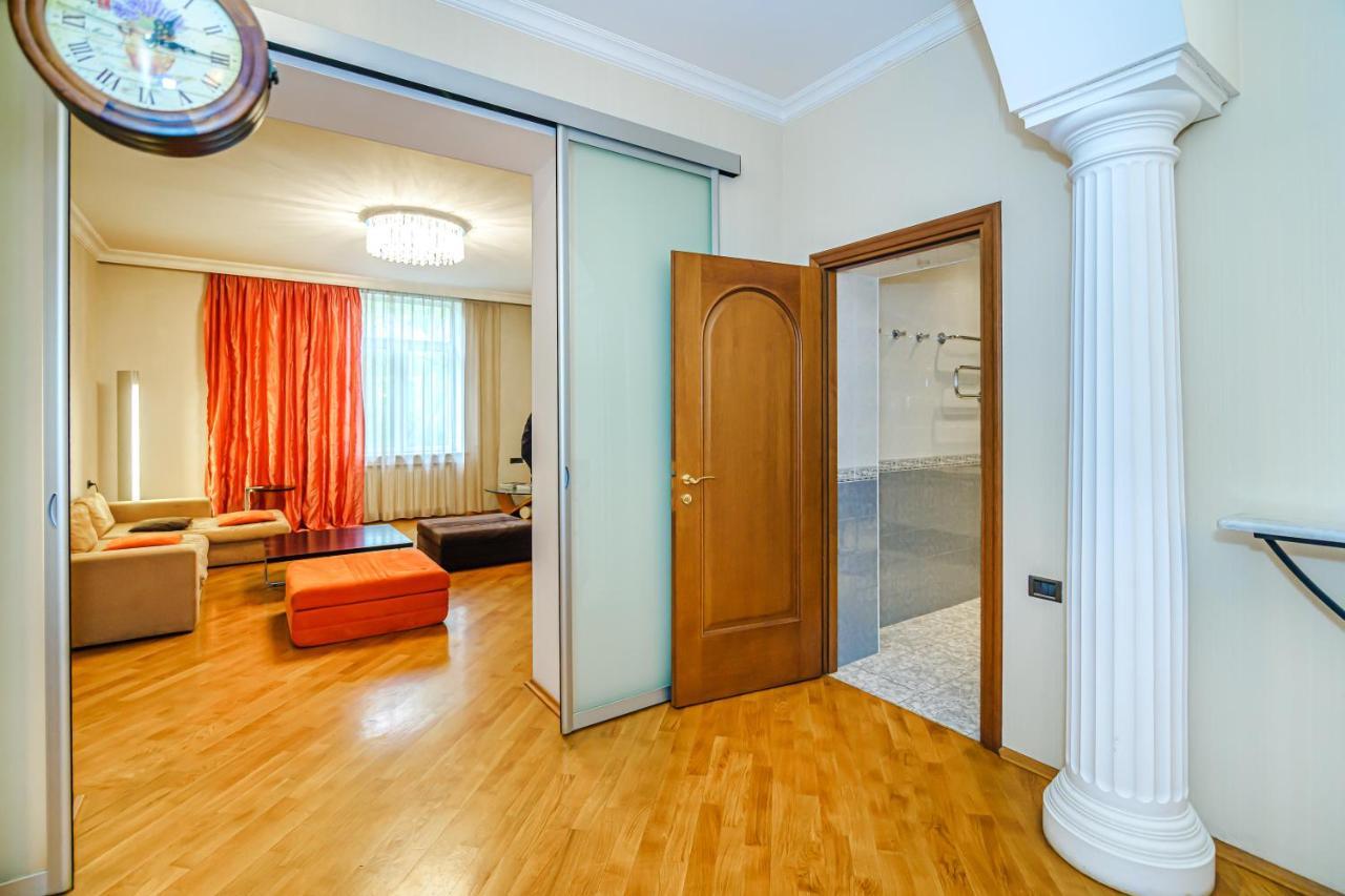 Vip Apartamen Nizami Street Apartment Baku Exterior foto
