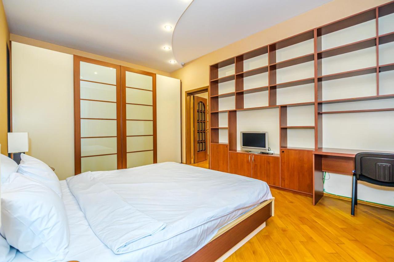 Vip Apartamen Nizami Street Apartment Baku Exterior foto
